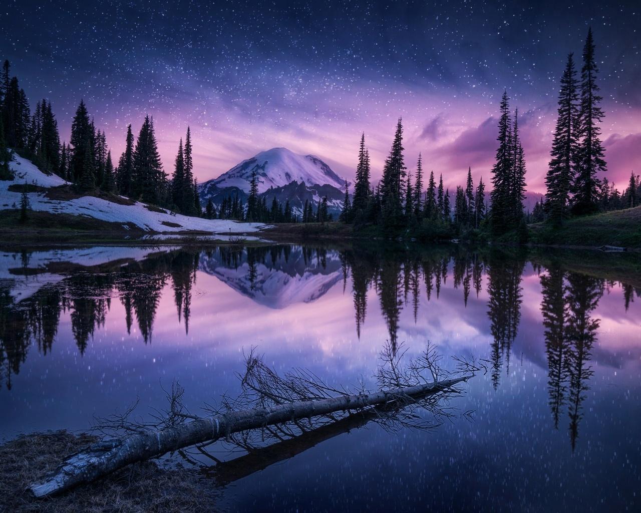 A mountain reflected in the water at night - 1280x1024