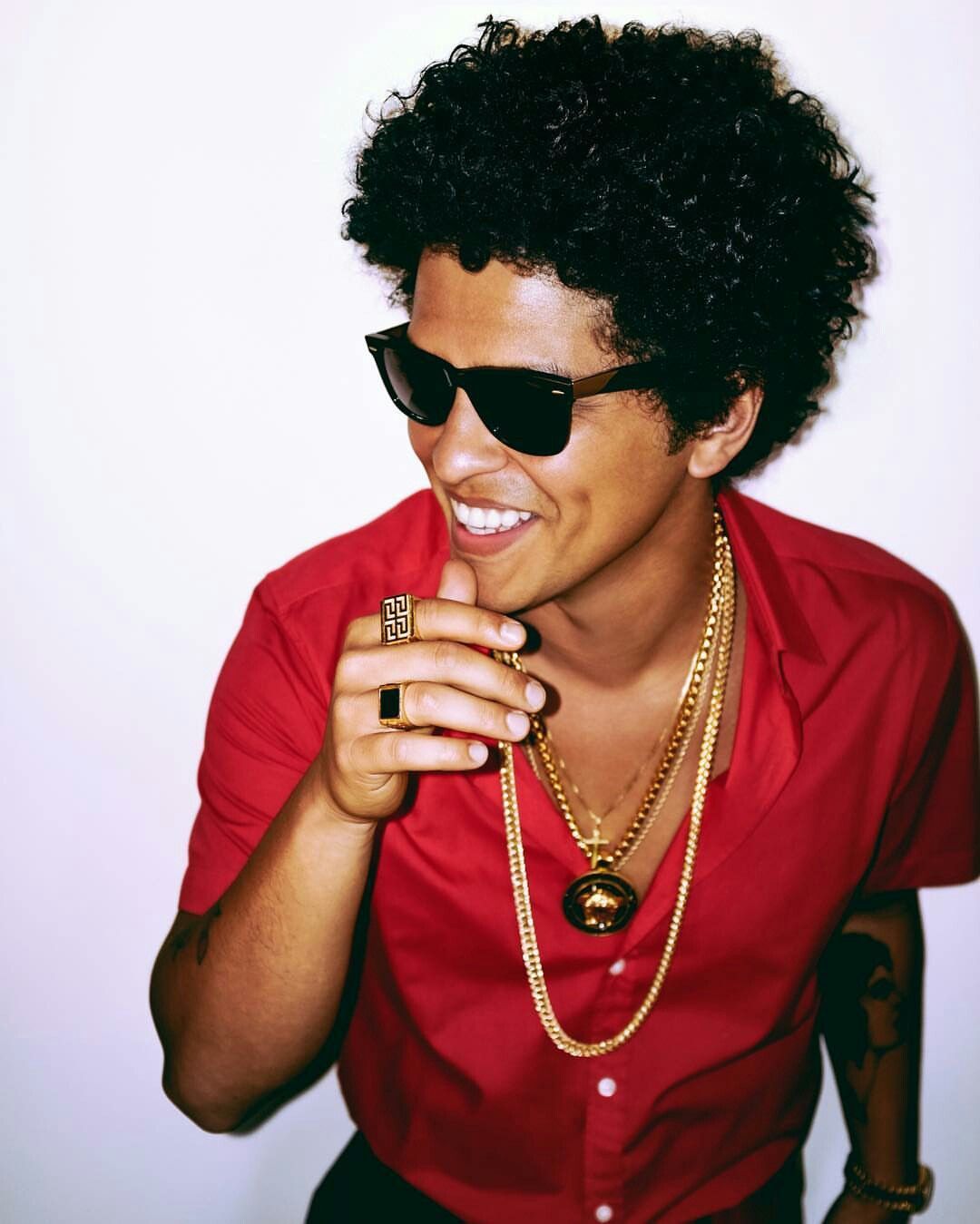 Bruno mars. Bruno mars, Mars wallpaper, Mars photo