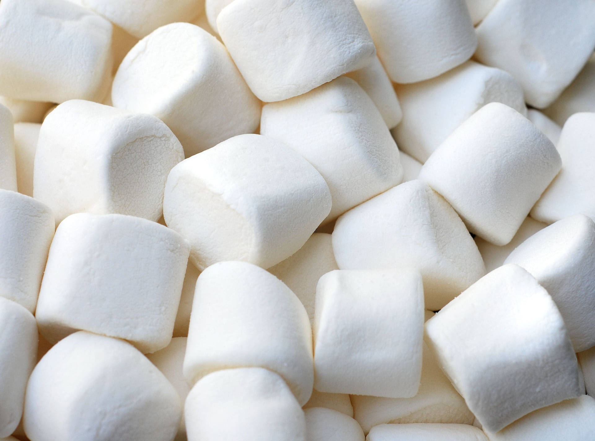 Download Minimalist Fluffy White Marshmallows Wallpaper