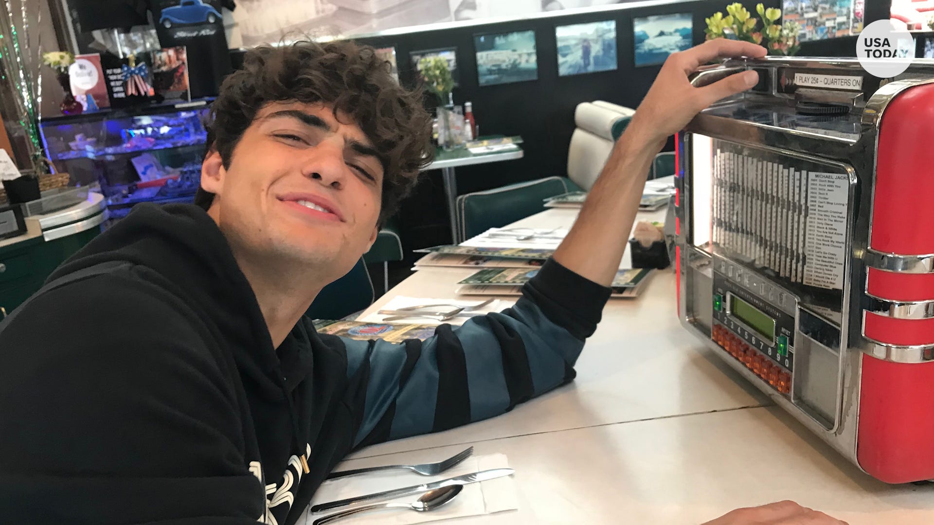 Netflix star Noah Centineo takes you on a diner date