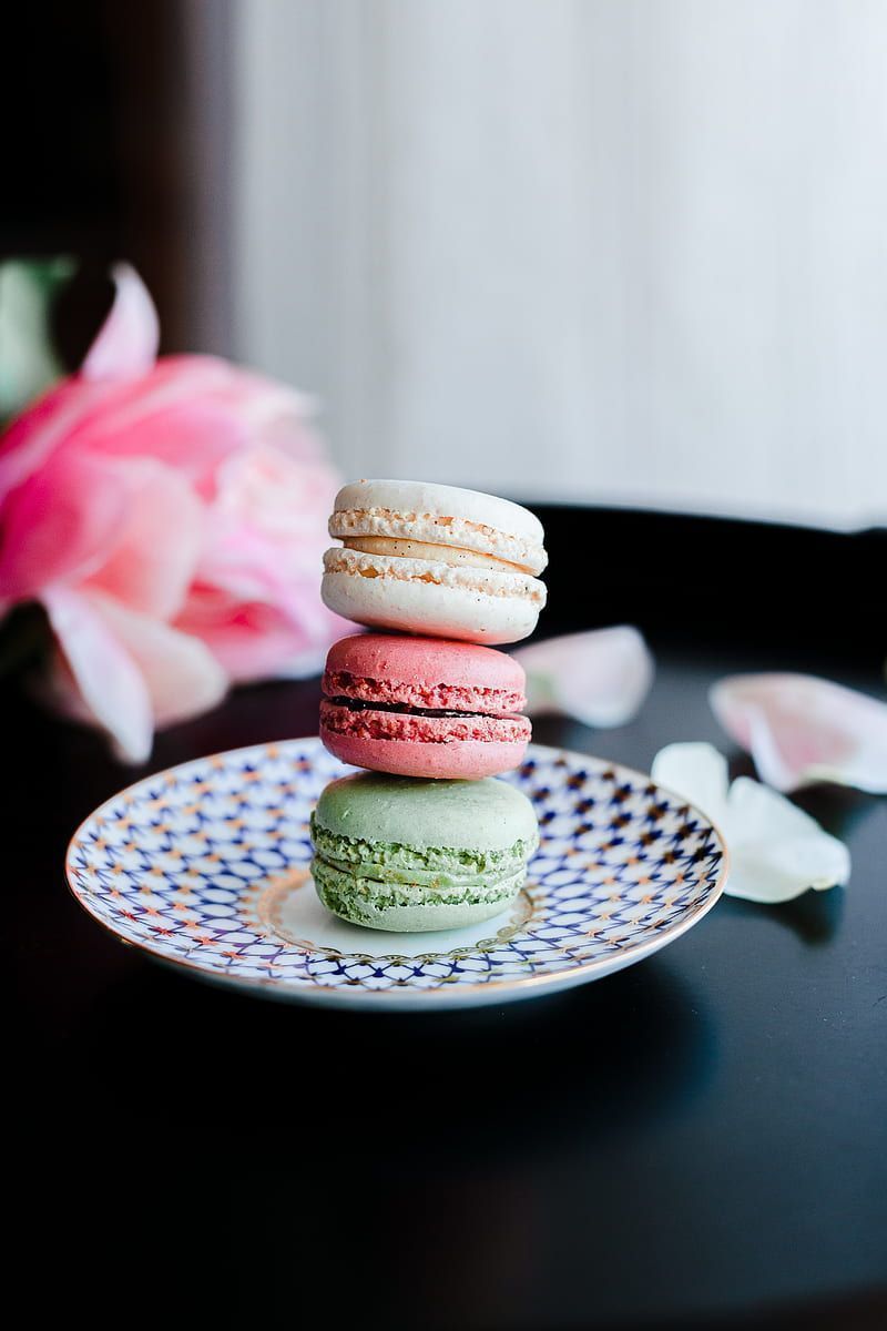 Pastel Macarons Aesthetic Ultra, Food and Drink, Colors, Plate, Sweet, Cute, HD wallpaper