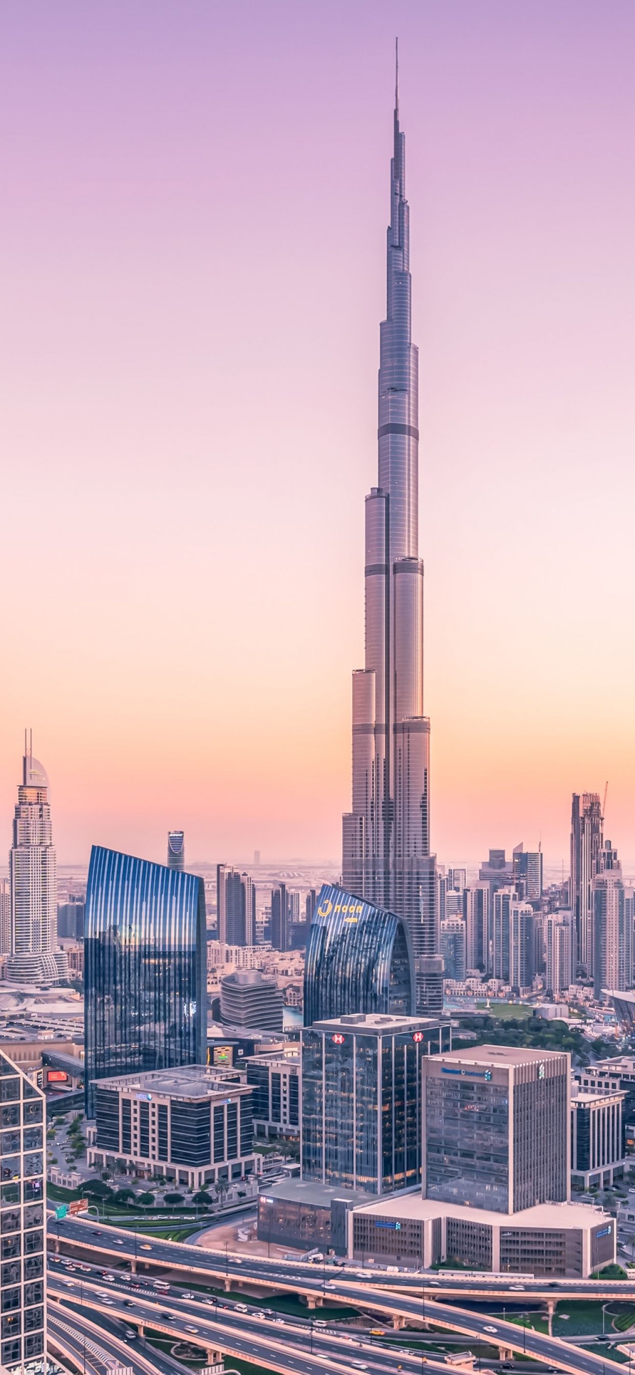 Dubai iPhone Wallpaper