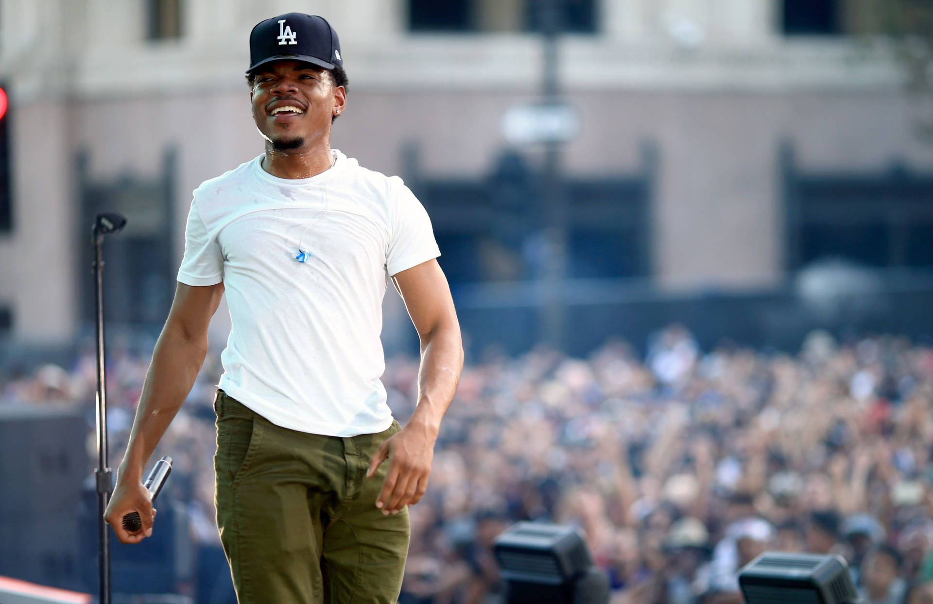 Download Chance The Rapper Crowd Wallpaper