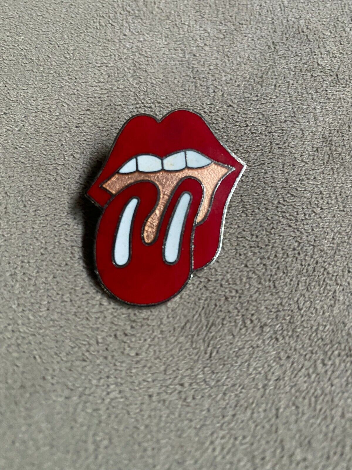 Rolling Stones Enamel Metal 1 Tongue Logo Pin Pinback