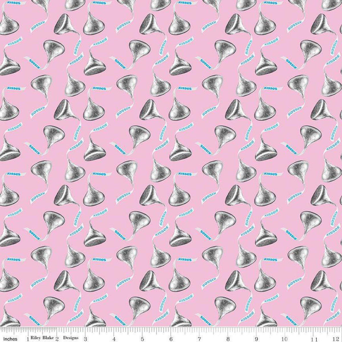 Riley Blake Designs Celebrate with Hershey Collection Kisses Toss Cotton Fabric C12803