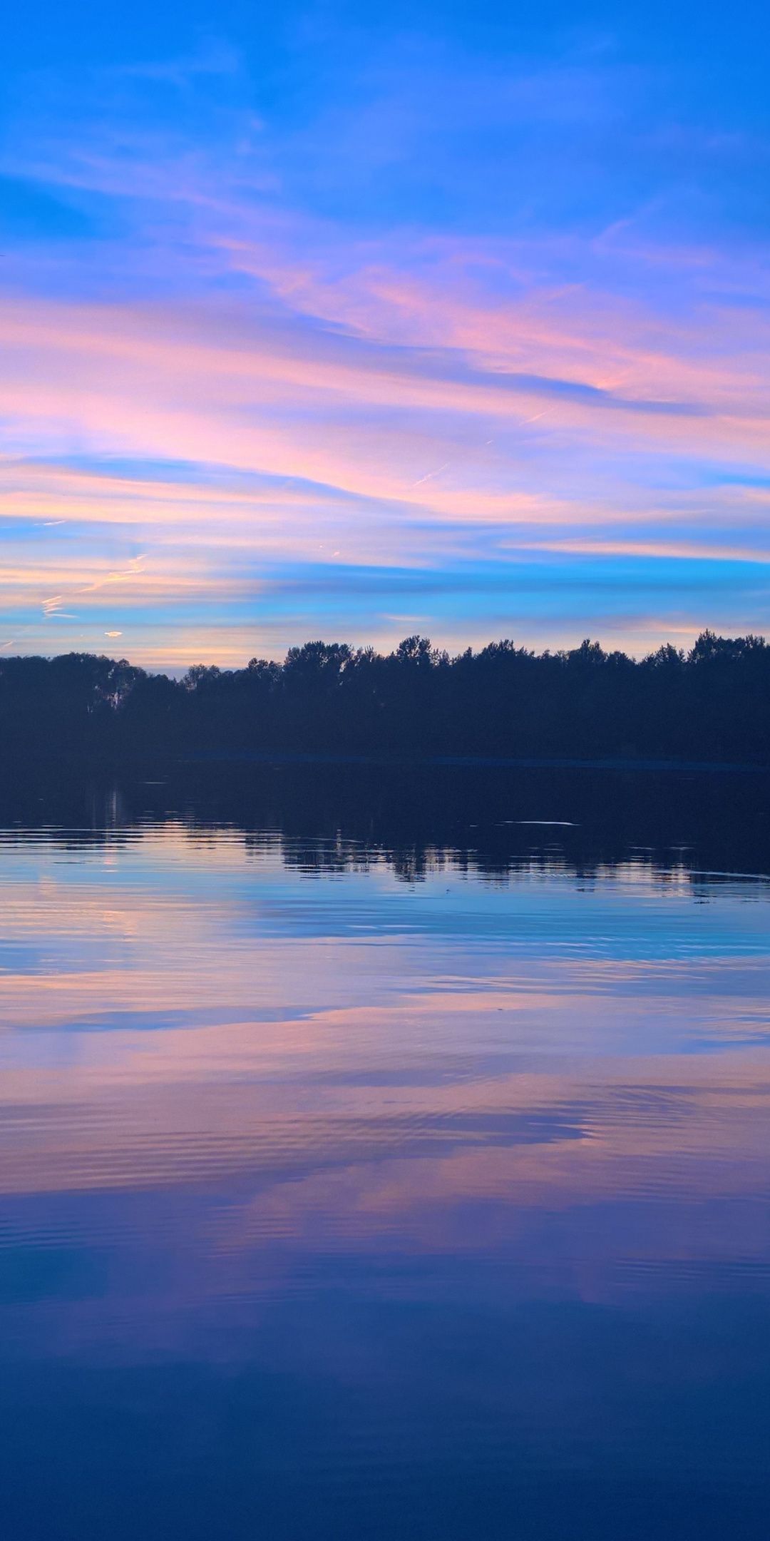 Blue sky, sunset, lake, reflections, nature, 1080x2160 wallpaper. Achtergronden, Blauwe lucht, Wallpaper