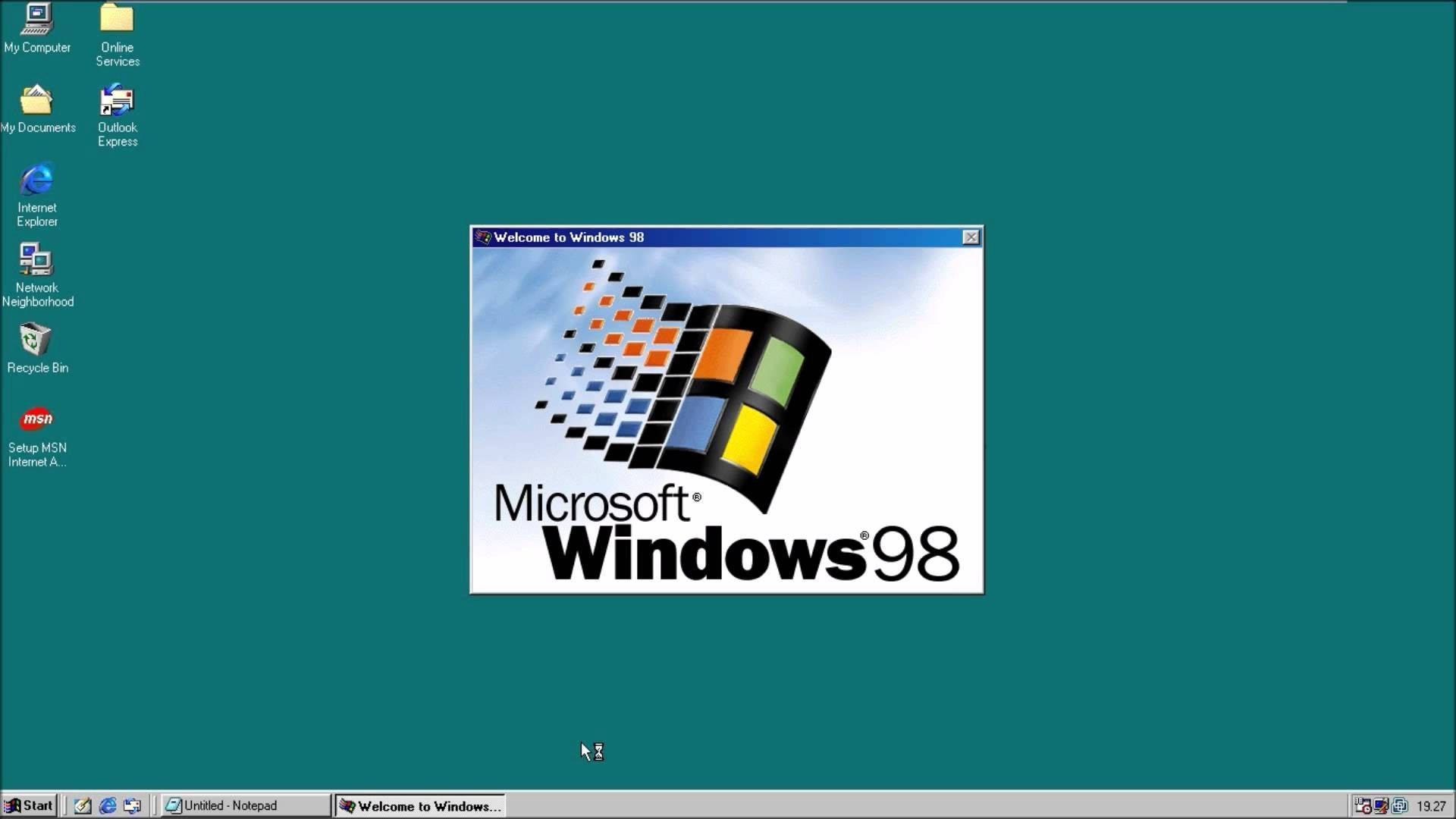 Windows 98 desktop screen - Windows 98