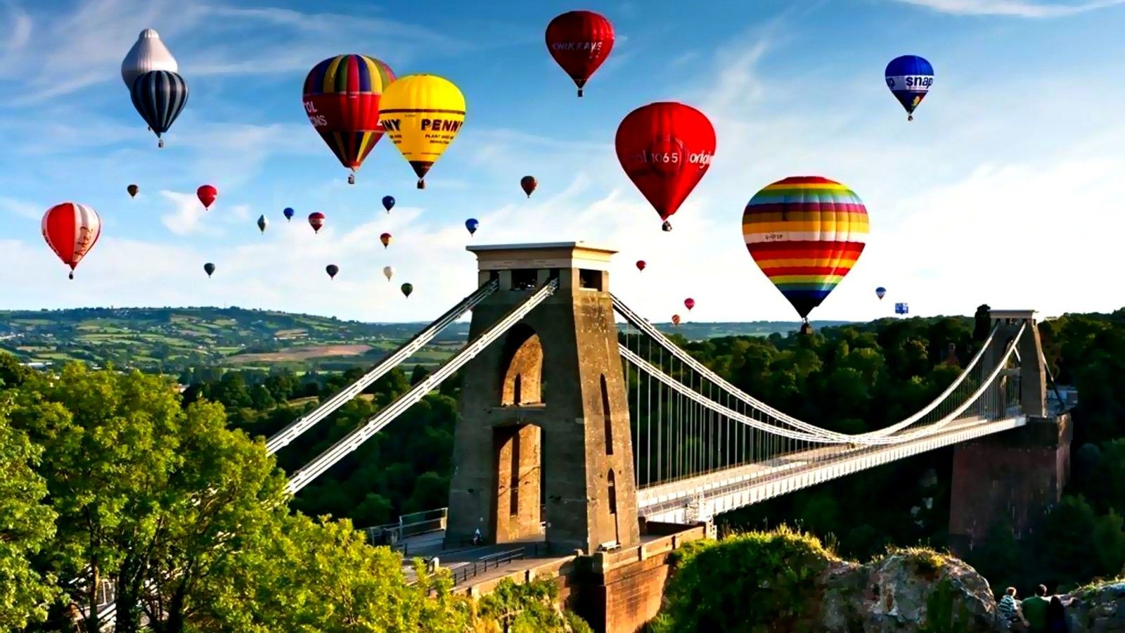 Colorful Hot Air Balloons Wallpaper