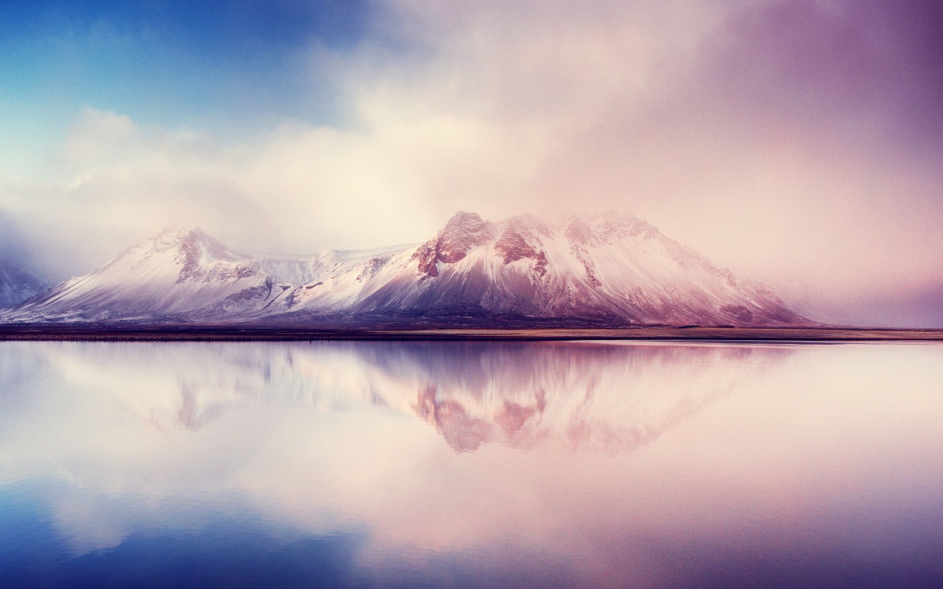 Mountains Wallpaper 4K, Aesthetic, Reflection, Mist