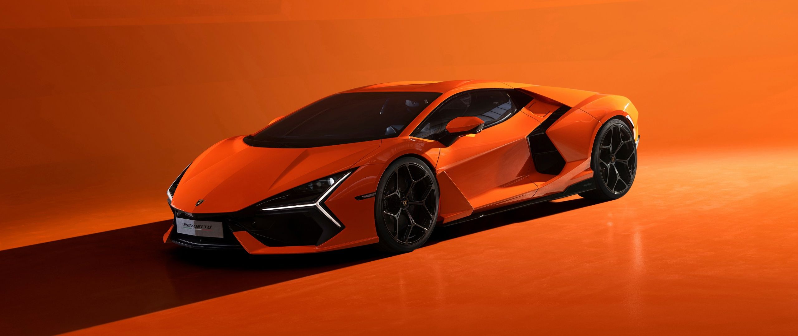 Lamborghini's new hybrid supercar, the Sián, is a limited edition that uses a V12 engine and three electric motors to produce a combined 1,914 horsepower. - Cars