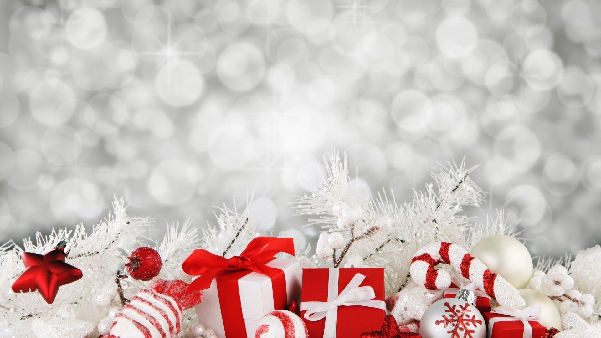Christmas wallpaper with a red and white theme - White Christmas