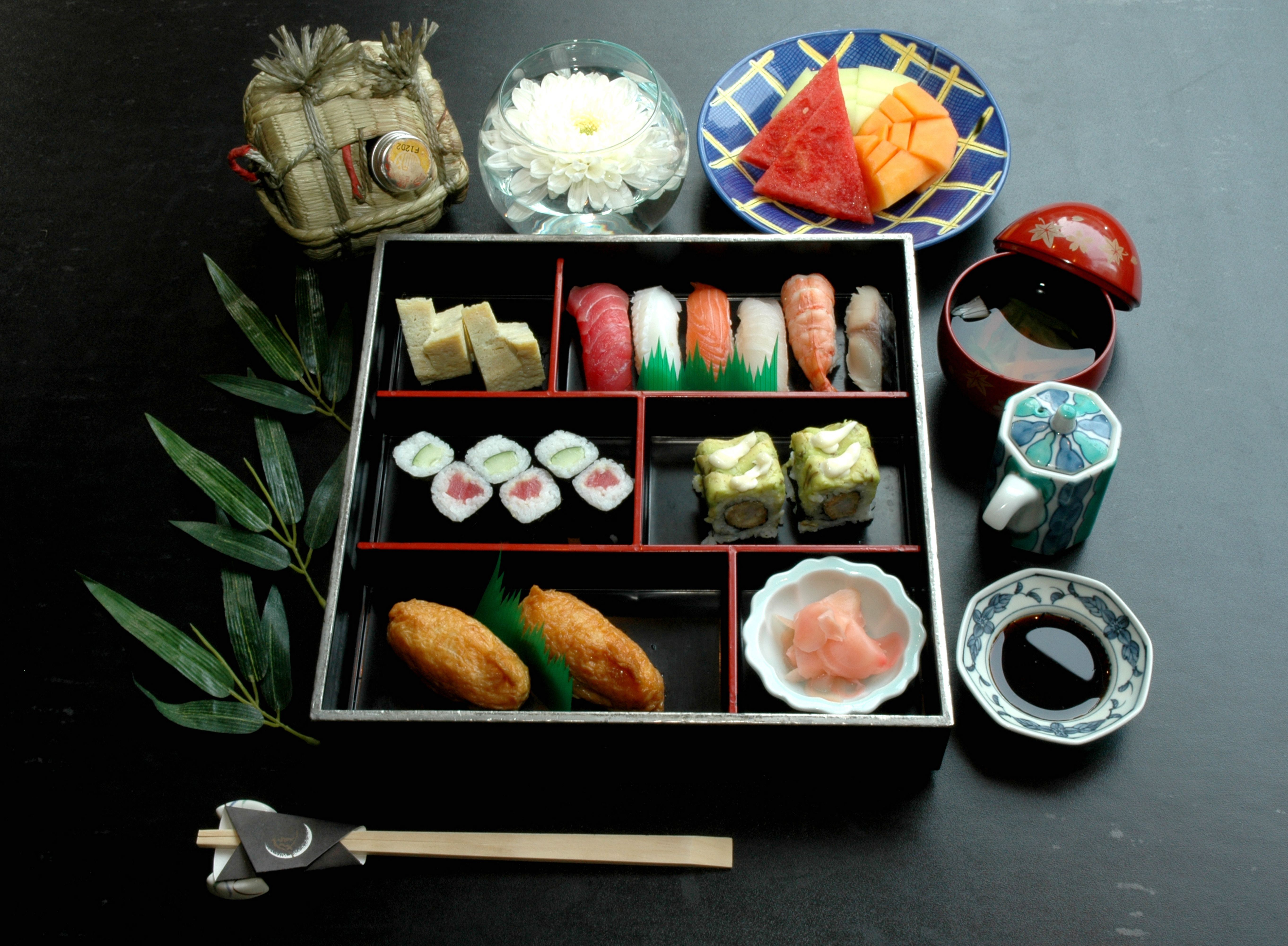 4K Bento Sushi Wallpaper and Background Image