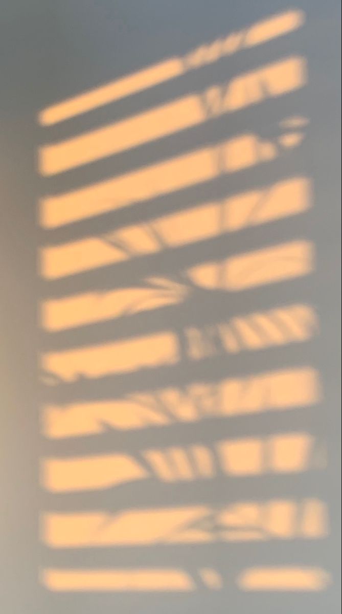 Sunlight on the wall - Shadow