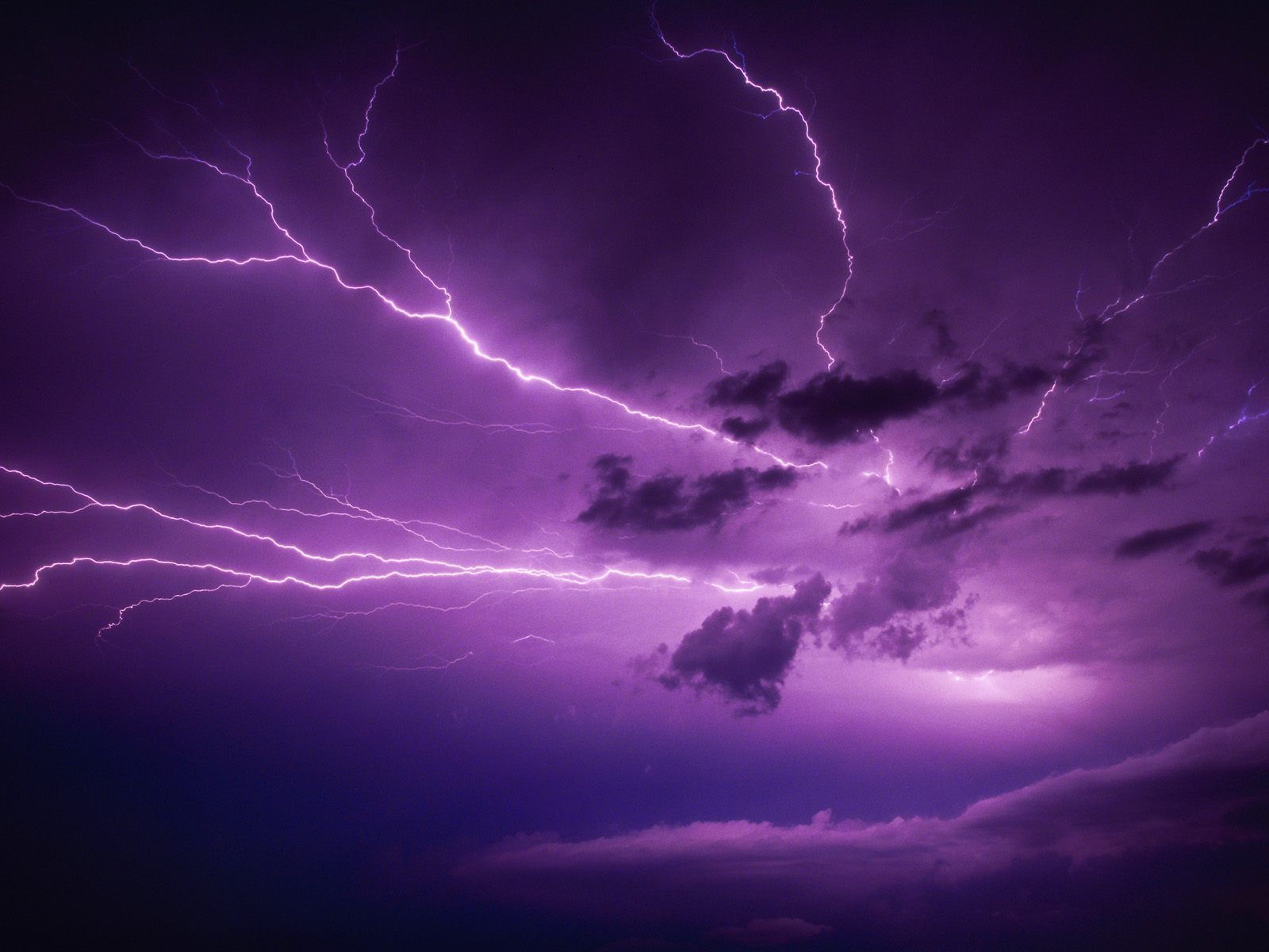 Purple Aesthetic Storm Wallpaper