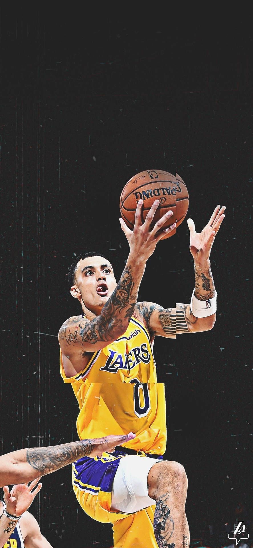 Wallpaper of Alex Caruso playing basketball for the Lakers - Los Angeles Lakers