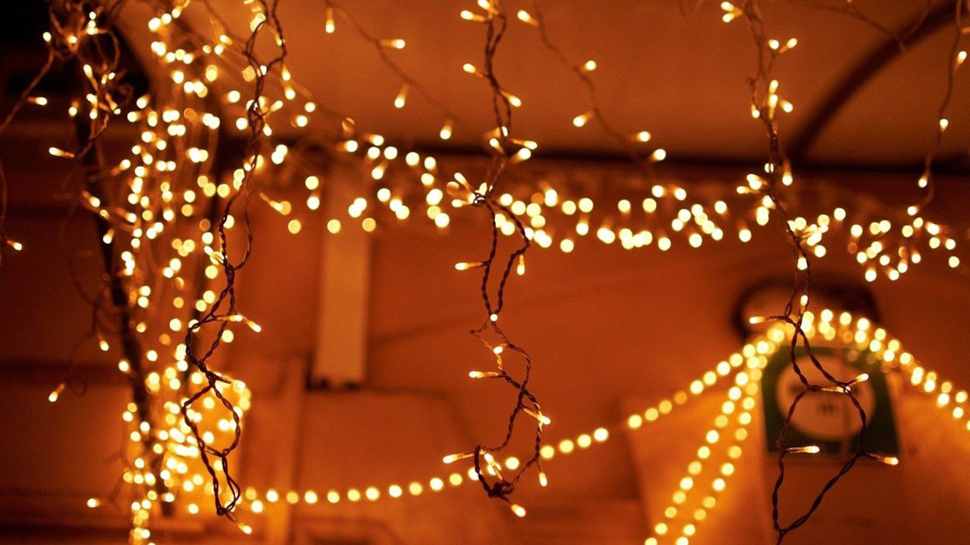 Aesthetic Christmas Lights Wallpaper HD for PC Free Download