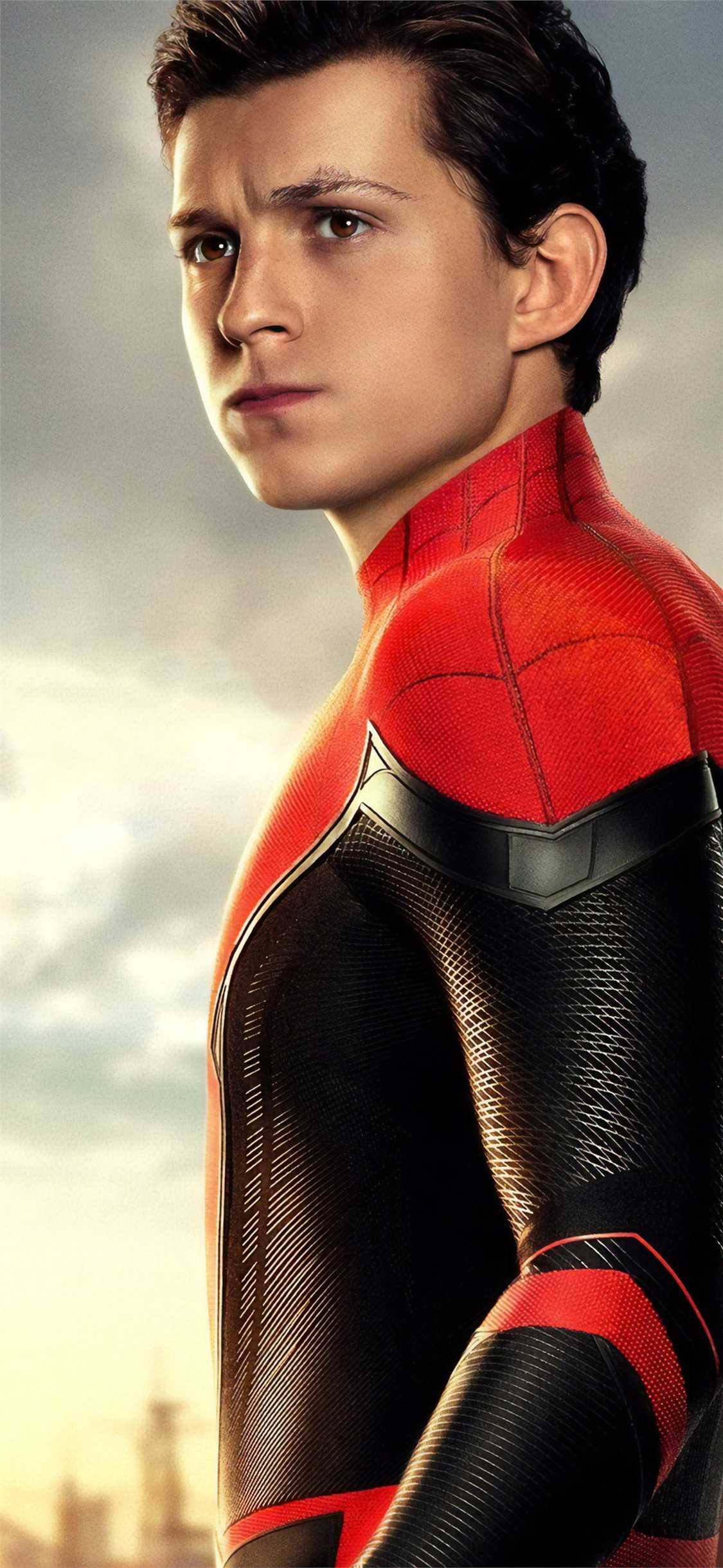 Tom Holland as Spiderman in the 2019 Spiderman movie - Tom Holland