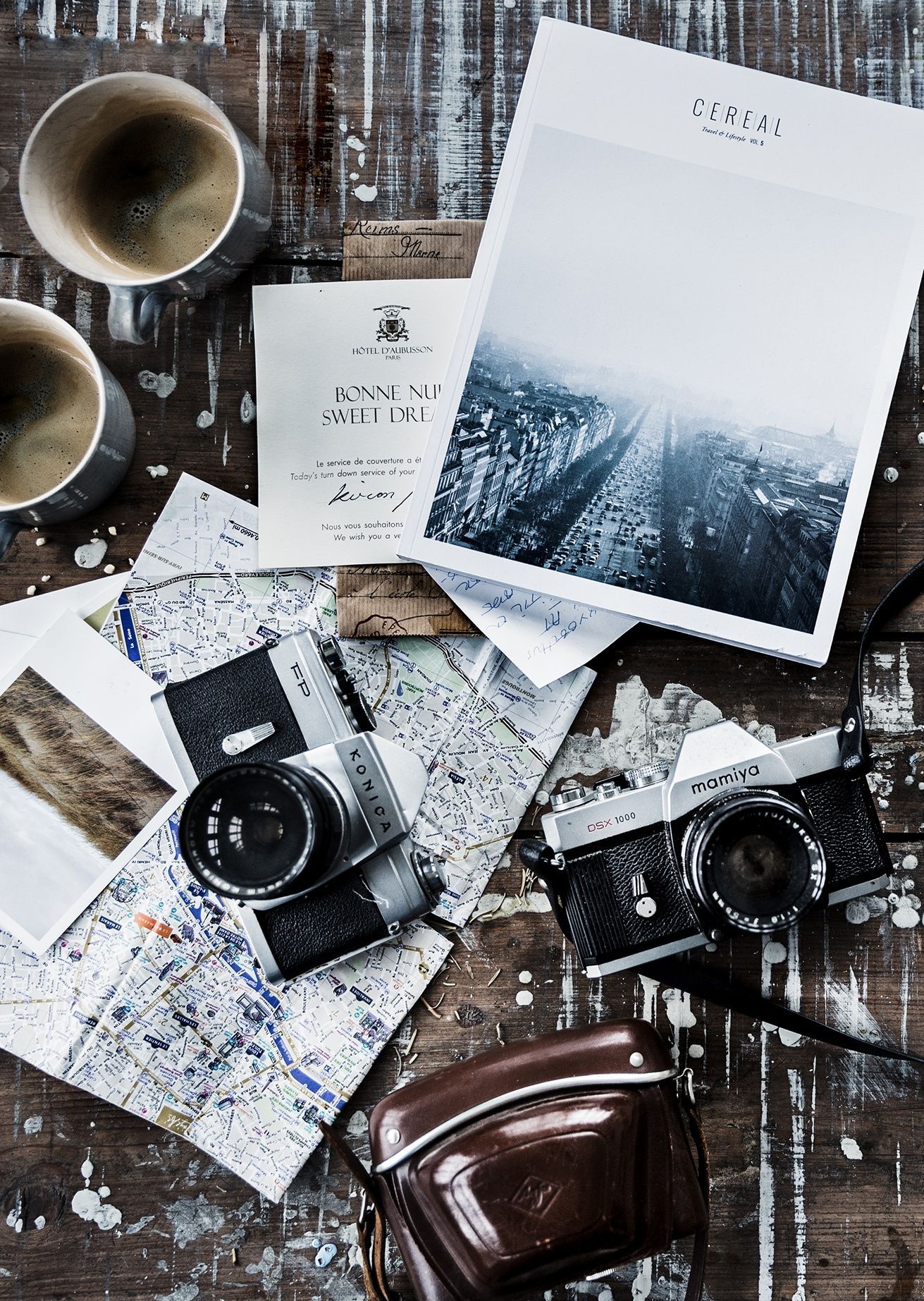 Essential Tips For Creating Beautiful FlatLay Photo Like A Pro