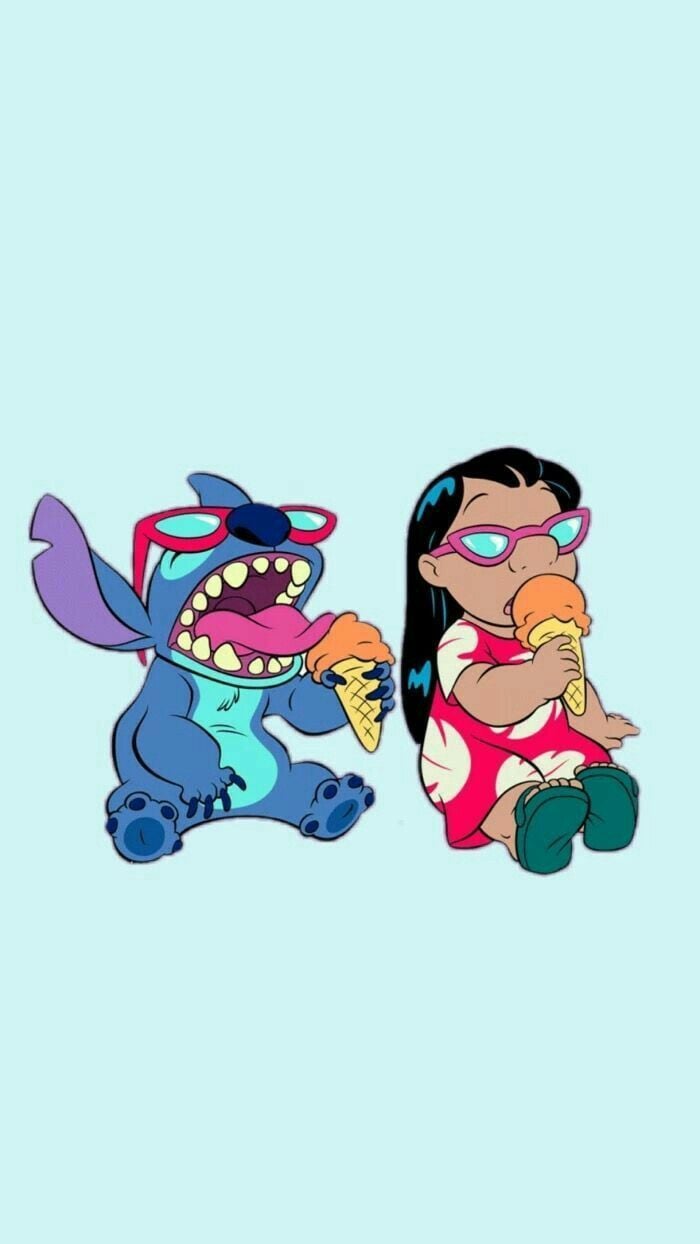 Stitch and lilo eating ice cream - Stitch