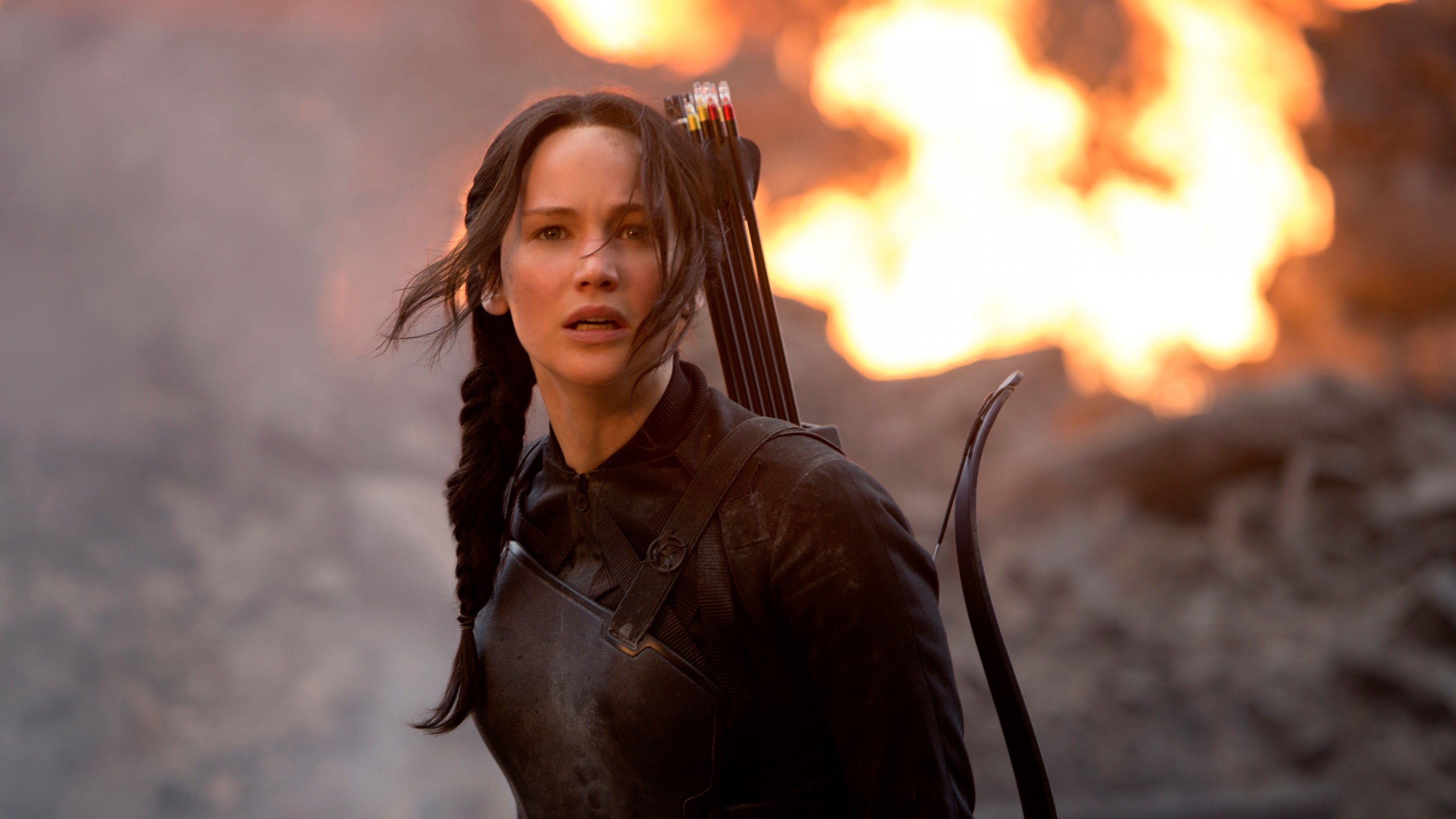 Jennifer Lawrence in The Hunger Games 29732 4K wallpaper
