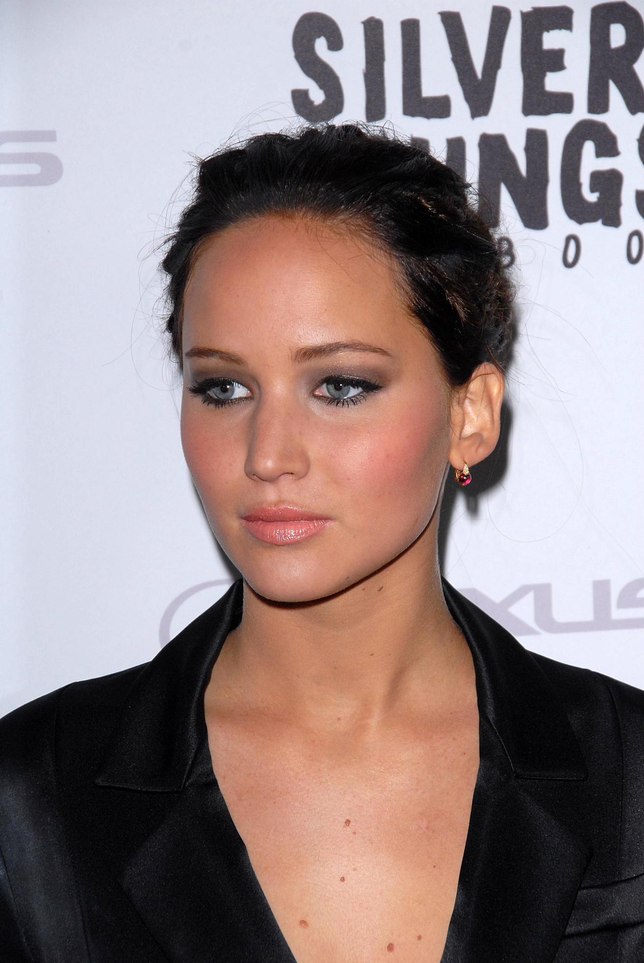 Jennifer Lawrence's hair was styled in a bun for the Silver Linings Playbook premiere in 2012. - Jennifer Lawrence