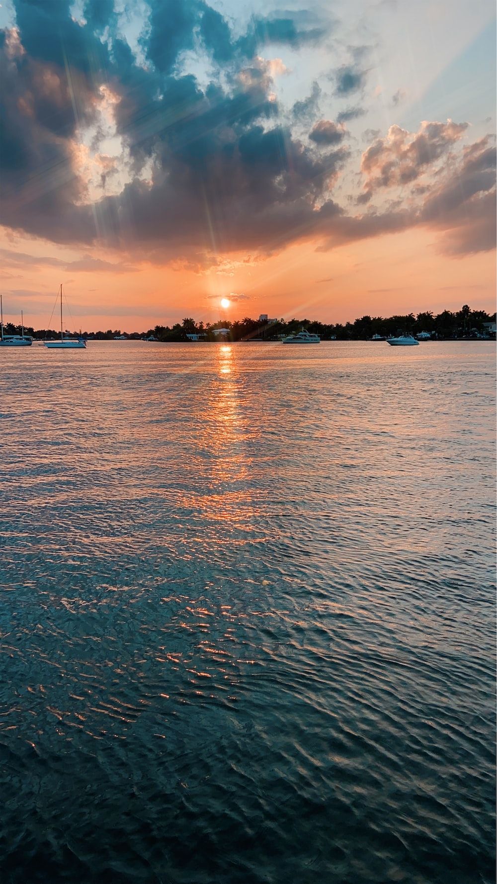 Boats on the water at sunset - Florida