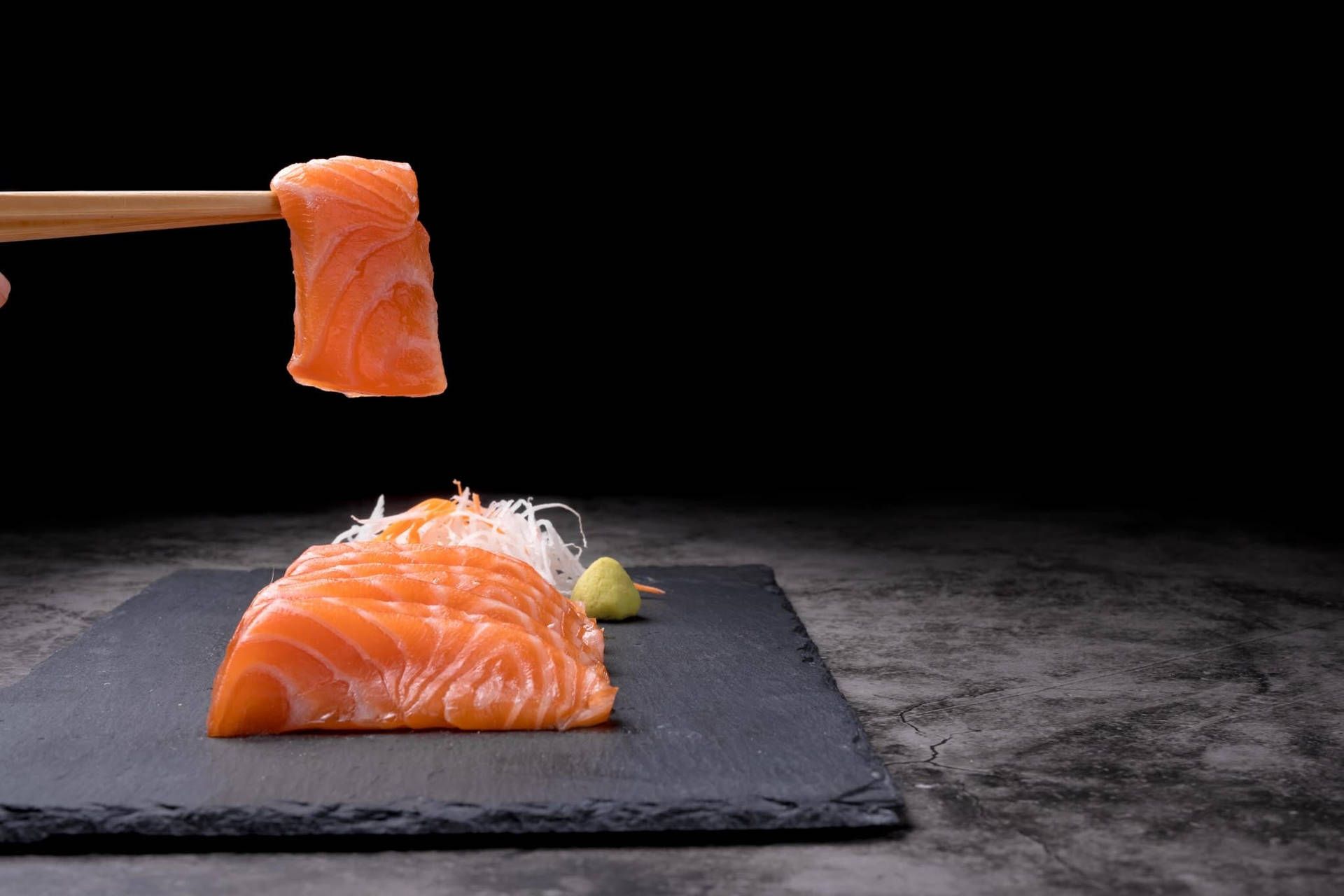 Download Minimalist Salmon Sashimi Serving Wallpaper