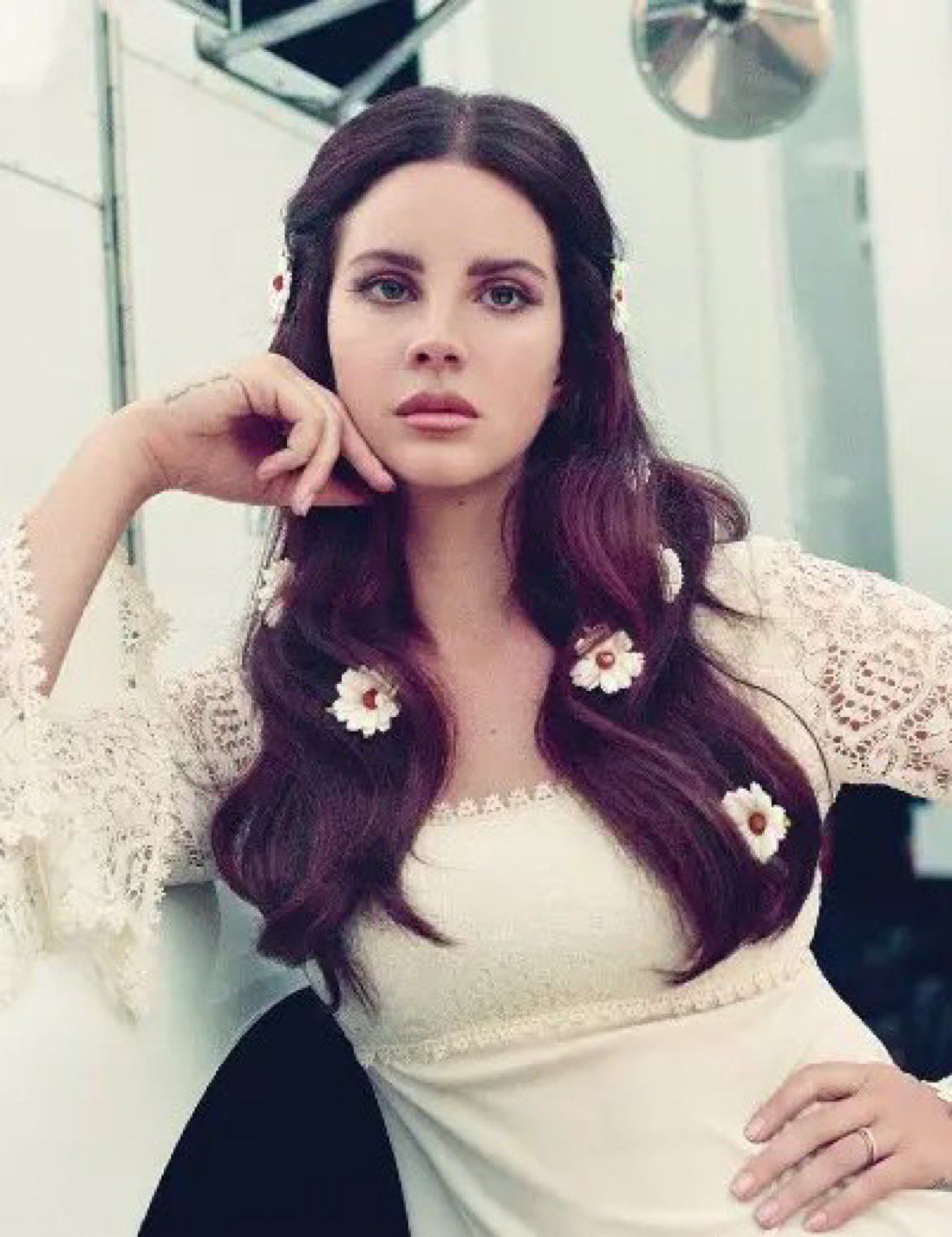 what's lana del rey's most underrated song, GO