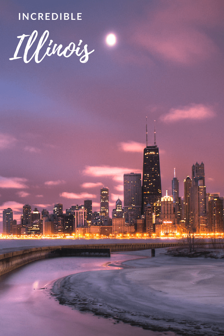 A city skyline with the moon in it - Chicago