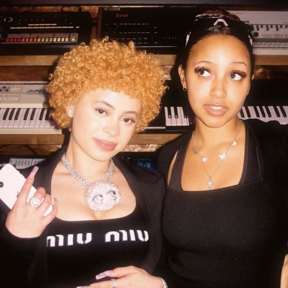 Tinashe and her sister, who is also her manager - Ice Spice