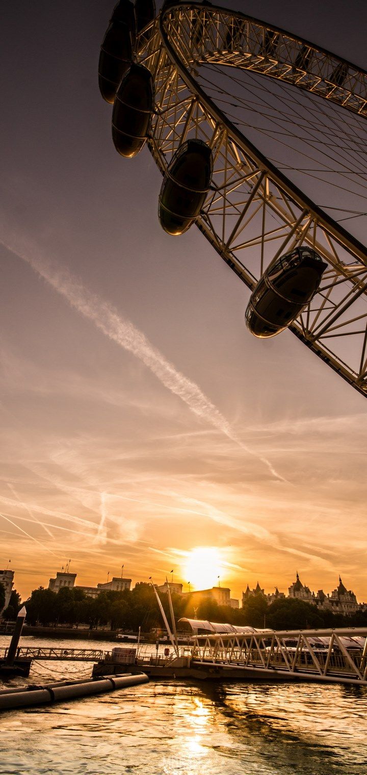 A ferris wheel is in the sky - London