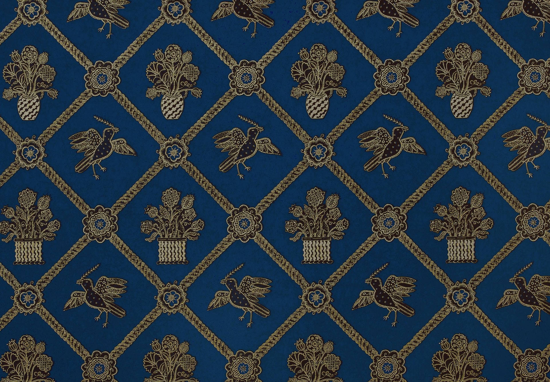 Royal Wallpaper