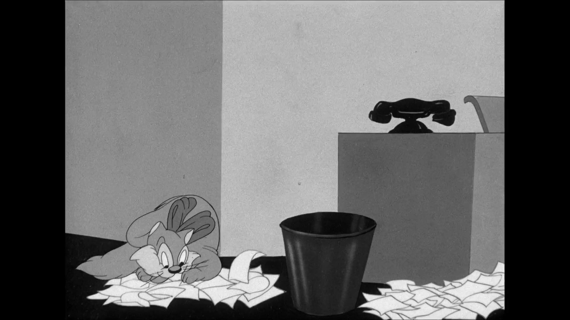 Looney Tunes Shorts Image
