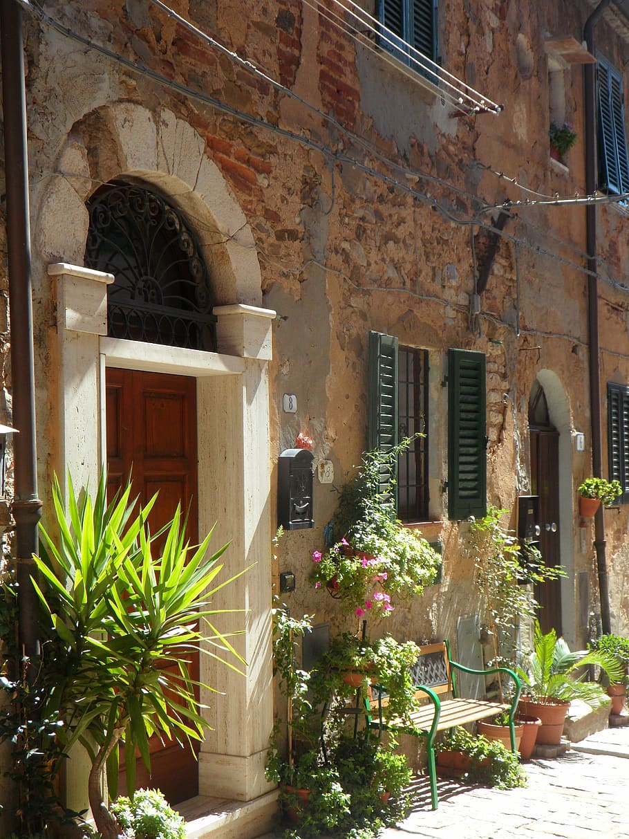 HD wallpaper: Tuscany, Hill, Italy, Bergdorf, stone houses, village, mediterranean