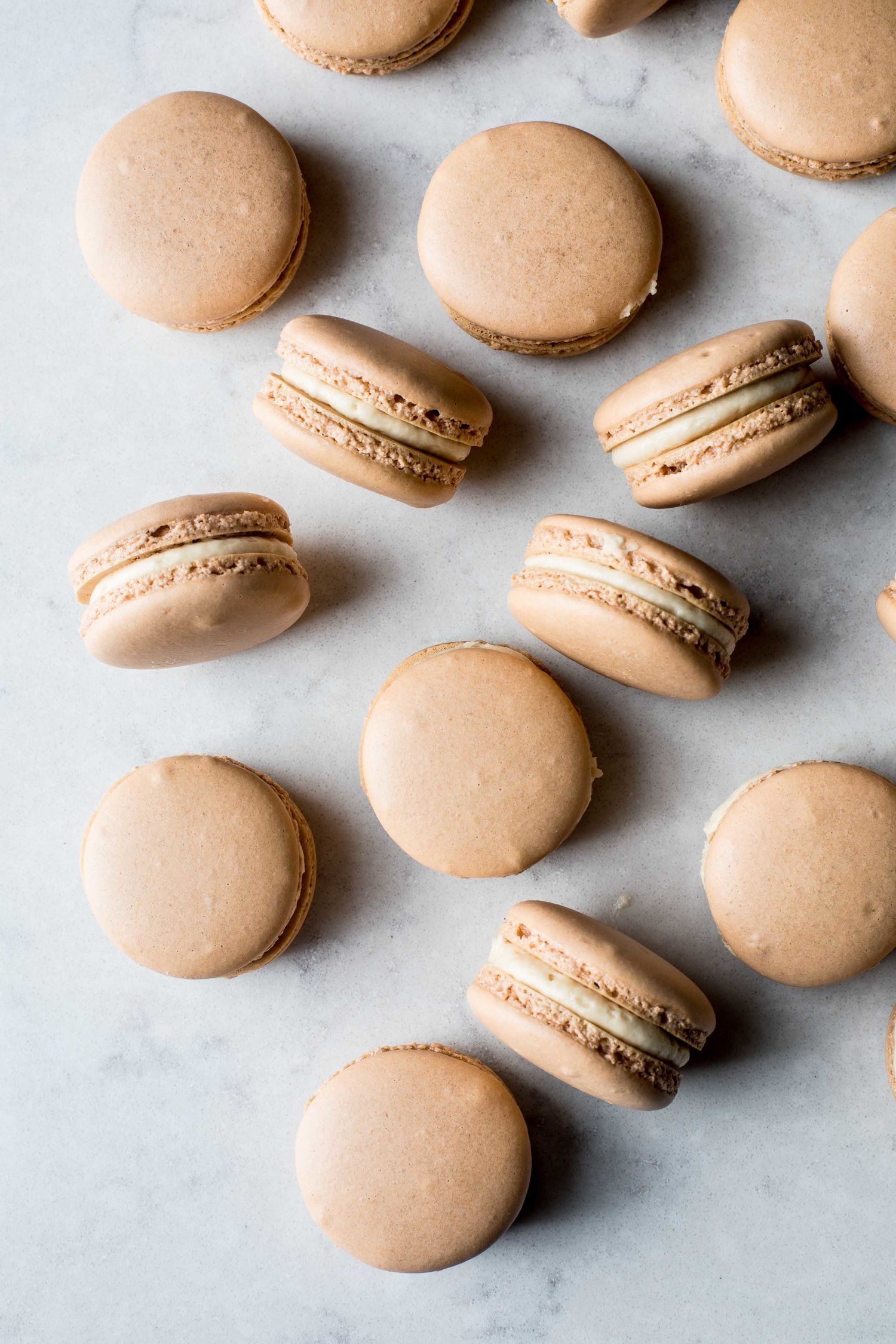 These chestnut praline macarons are a decadent and delicious treat for the holidays. - Foodie