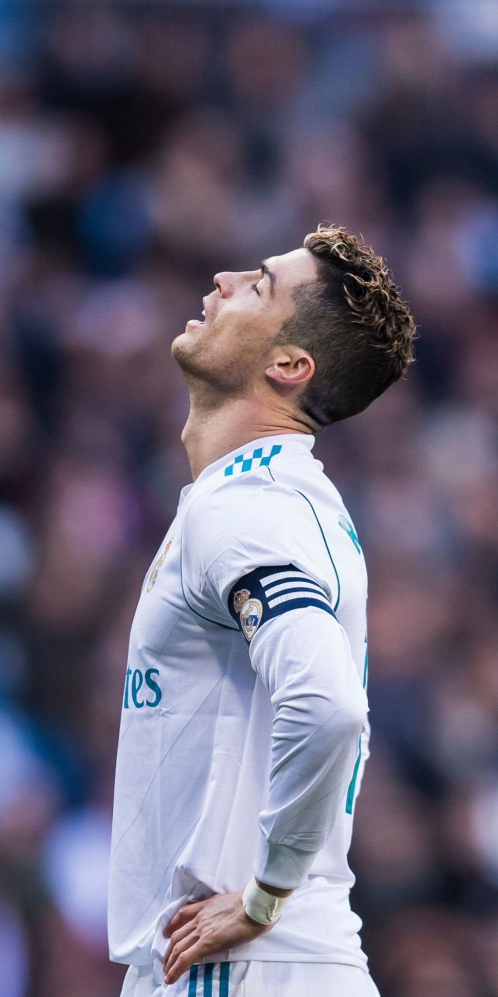 Cristiano Ronaldo looking up during a soccer game - Cristiano Ronaldo