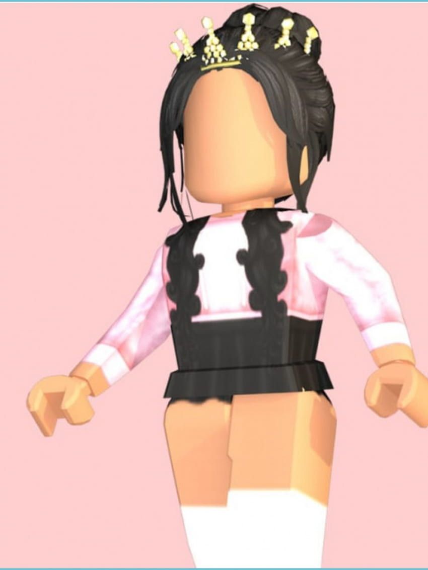 Roblox girl with black hair and a pink and white shirt - Roblox