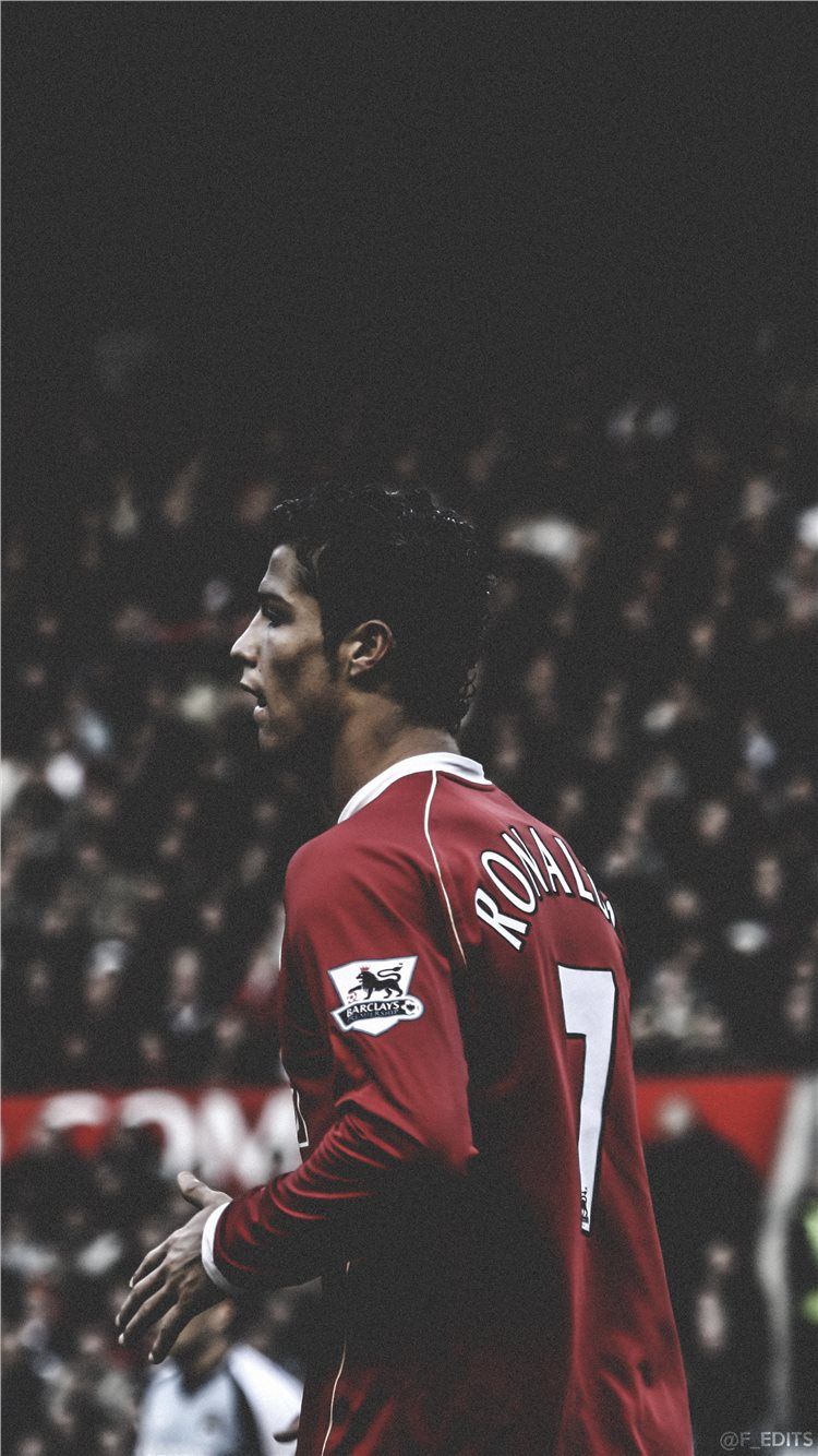 Ronaldo 5k iPhone Wallpaper