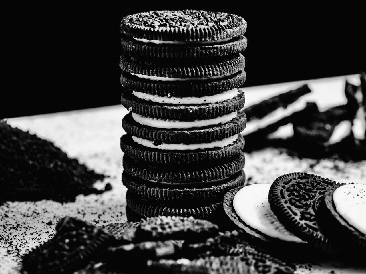 Dividend Increases Are Expected From Oreo Maker Mondelez and 3 Others