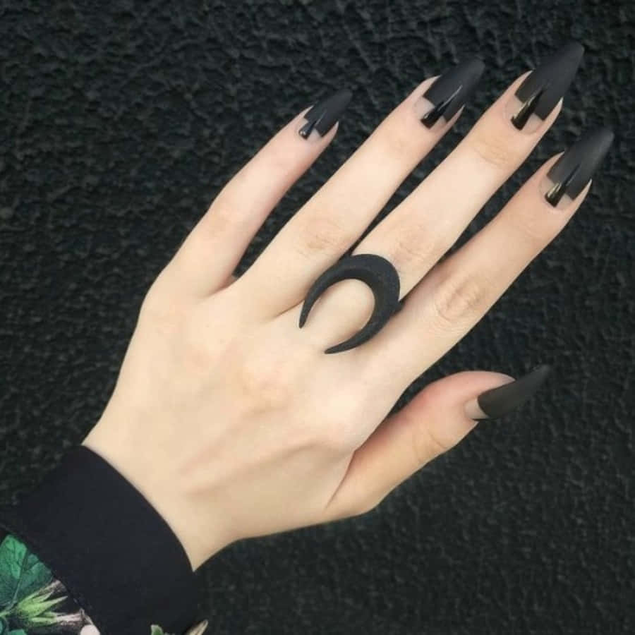 Download Black Nails Picture