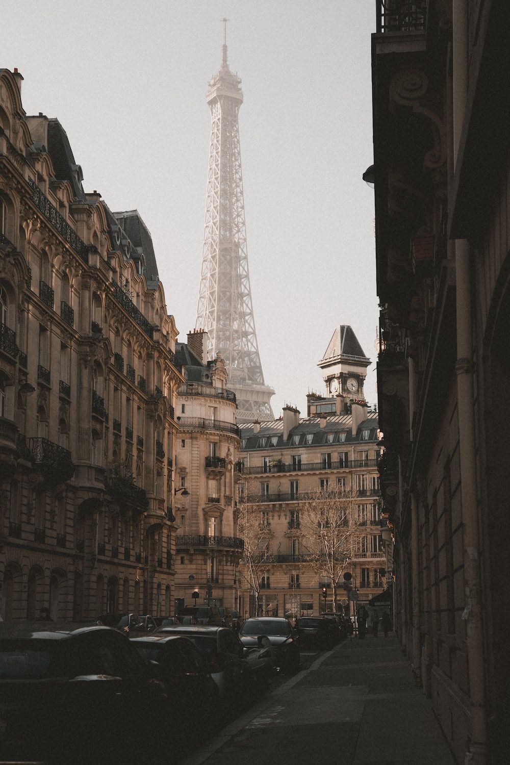 The eiffel tower towering over the city of paris photo
