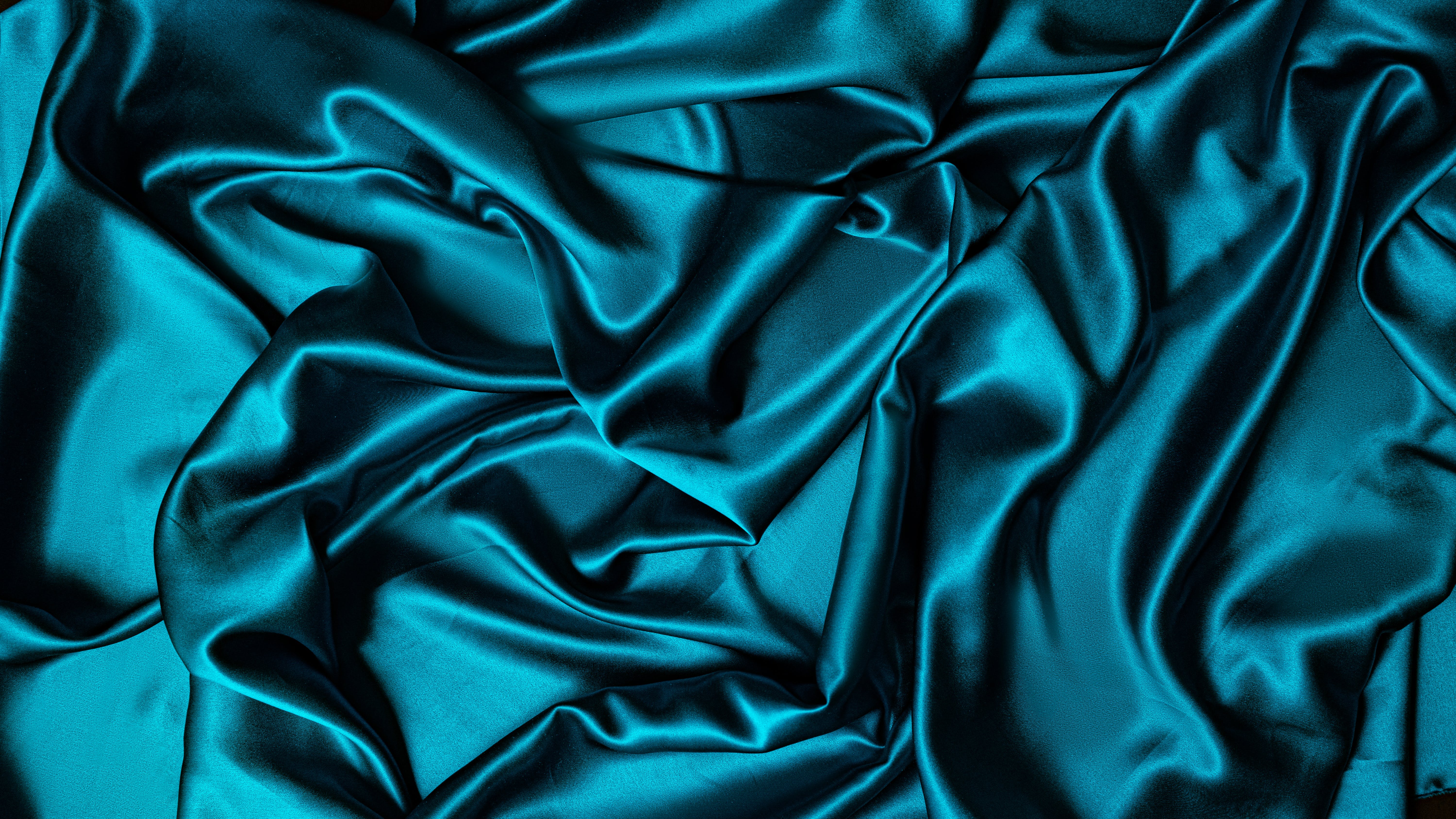 Light crumpled silk fabric · Free