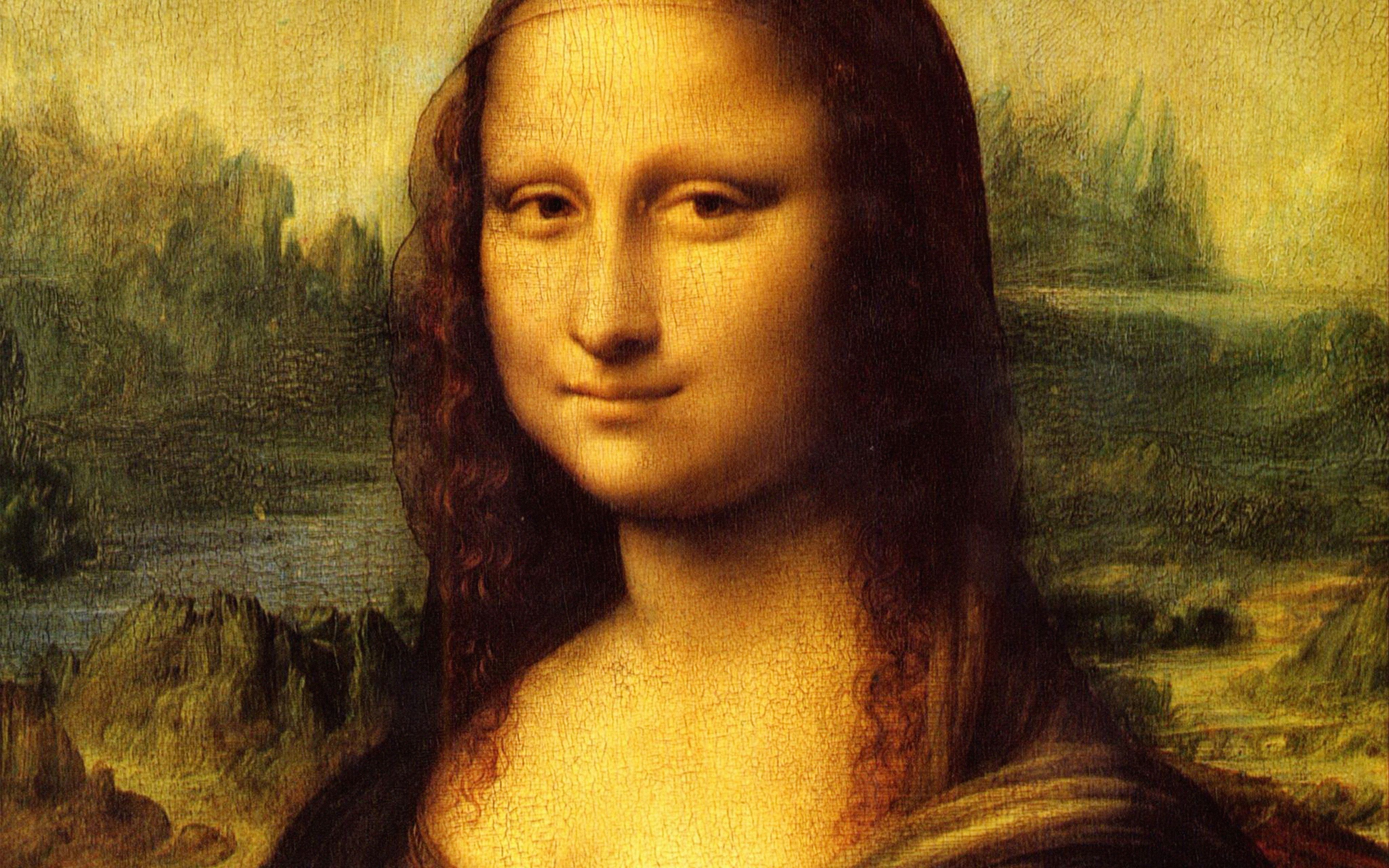 A close up of the Mona Lisa, showing her subtle smile and the creases around her eyes. - Mona Lisa