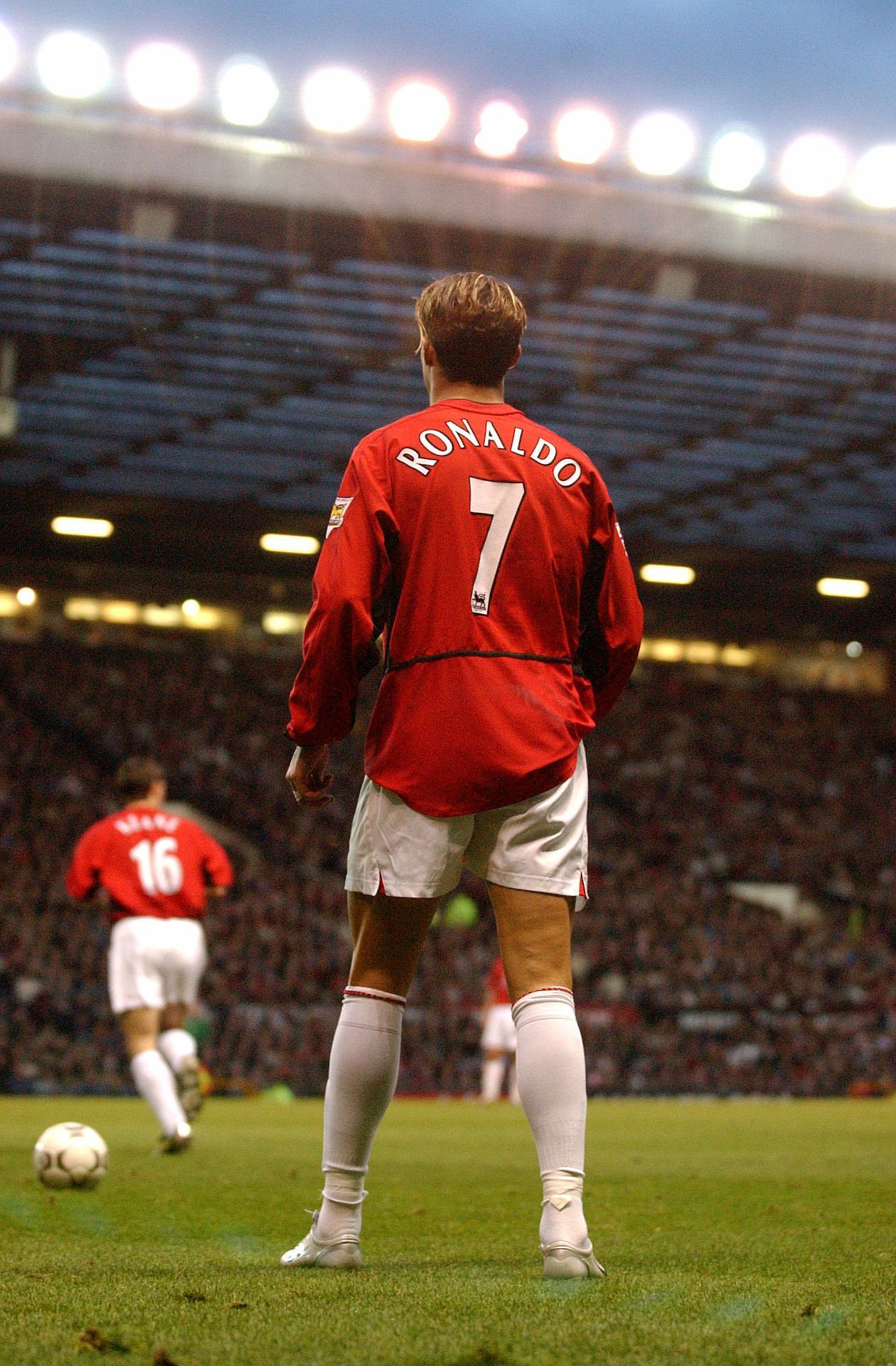 Cristiano Ronaldo wearing his number 7 jersey at Old Trafford in 2004 - Cristiano Ronaldo