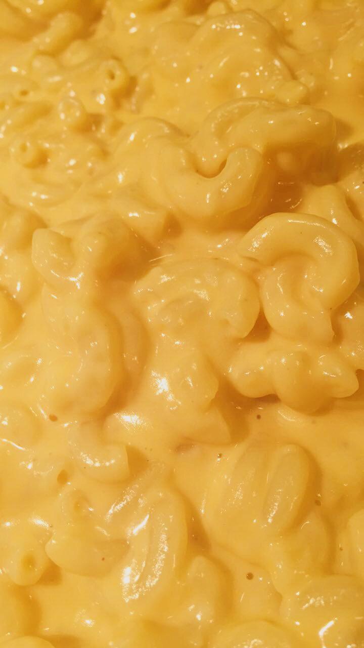 Creamy cheesy gooey mac n cheese also