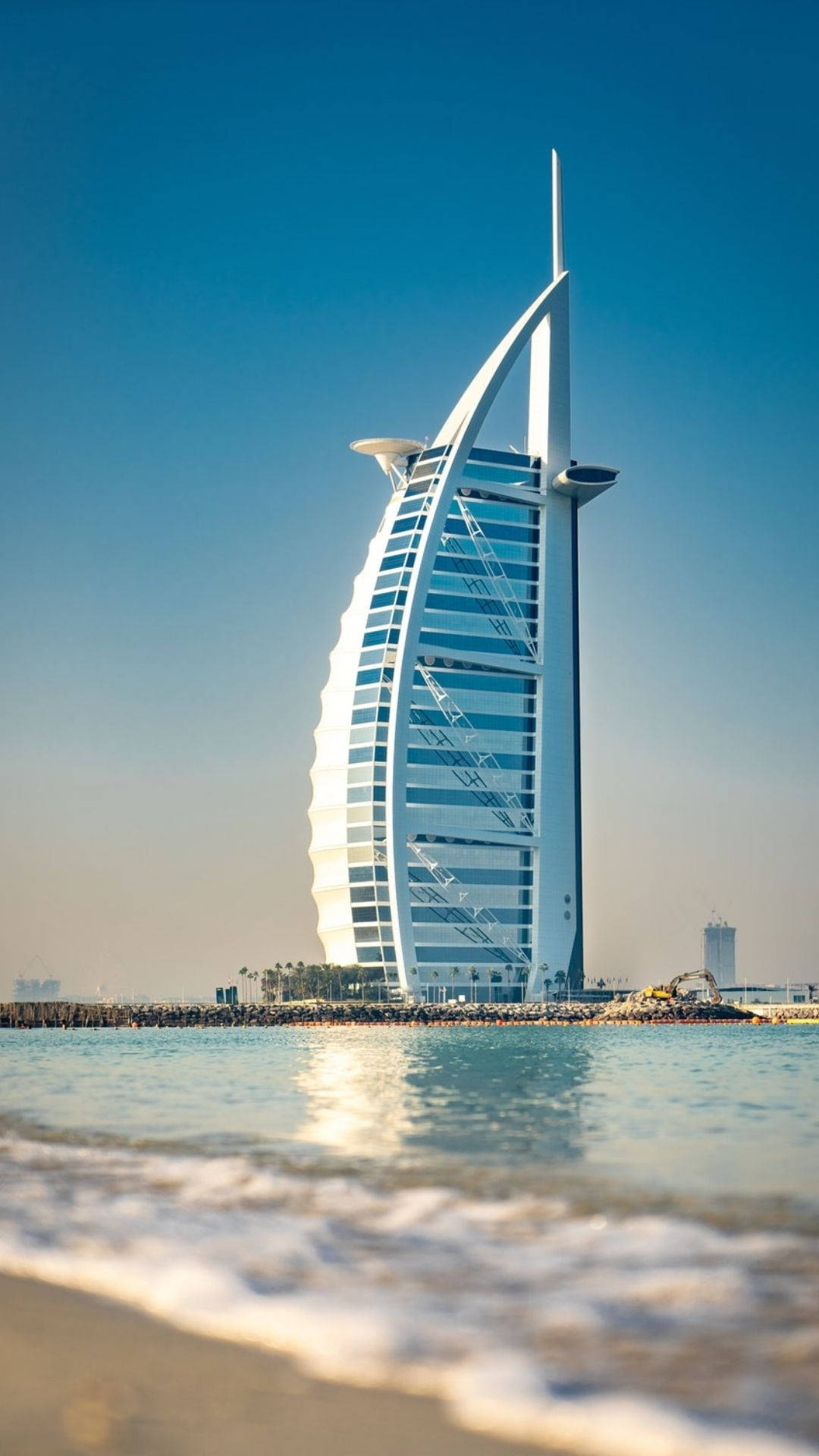 Download free Dubai Luxury Hotel