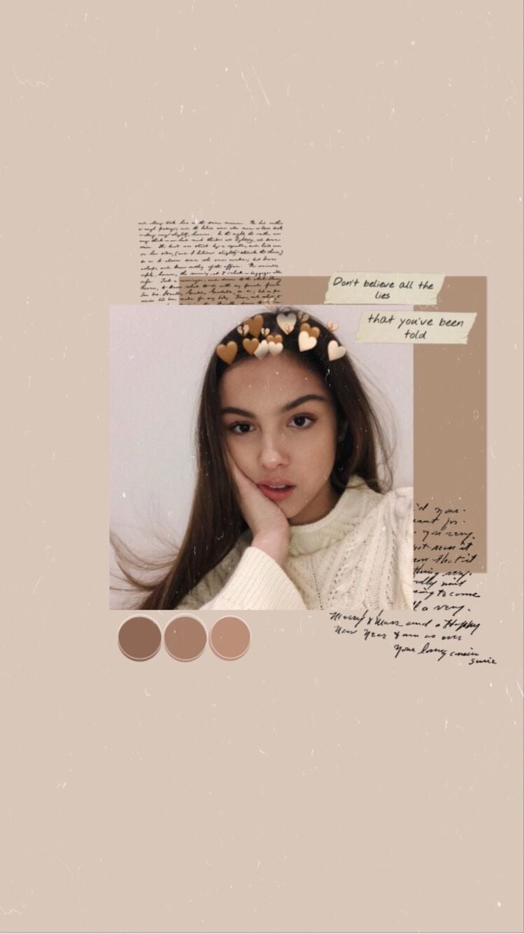 Olivia Rodrigo Aesthetic Wallpaper