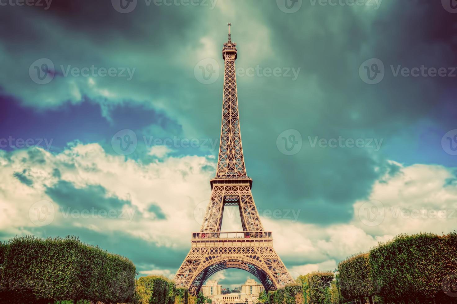 Eiffel Tower Background