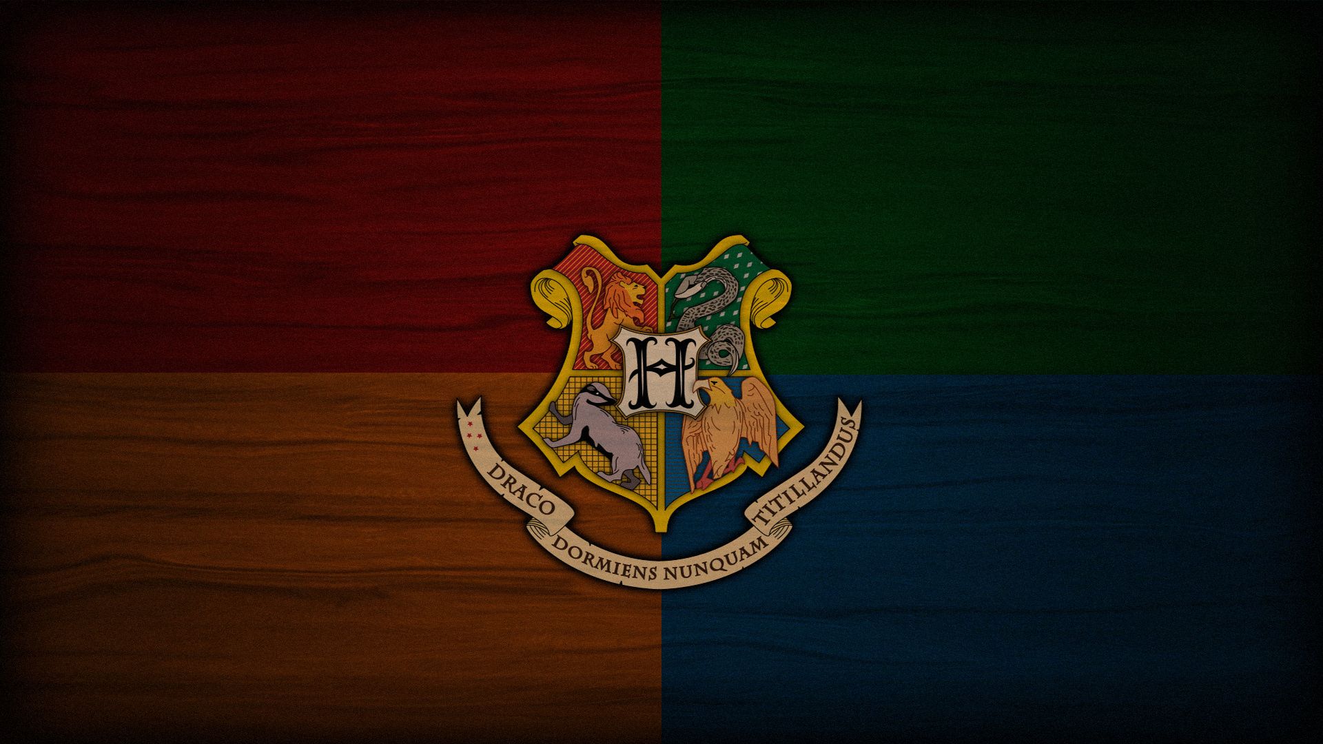 Hogwarts Crest Wallpaper