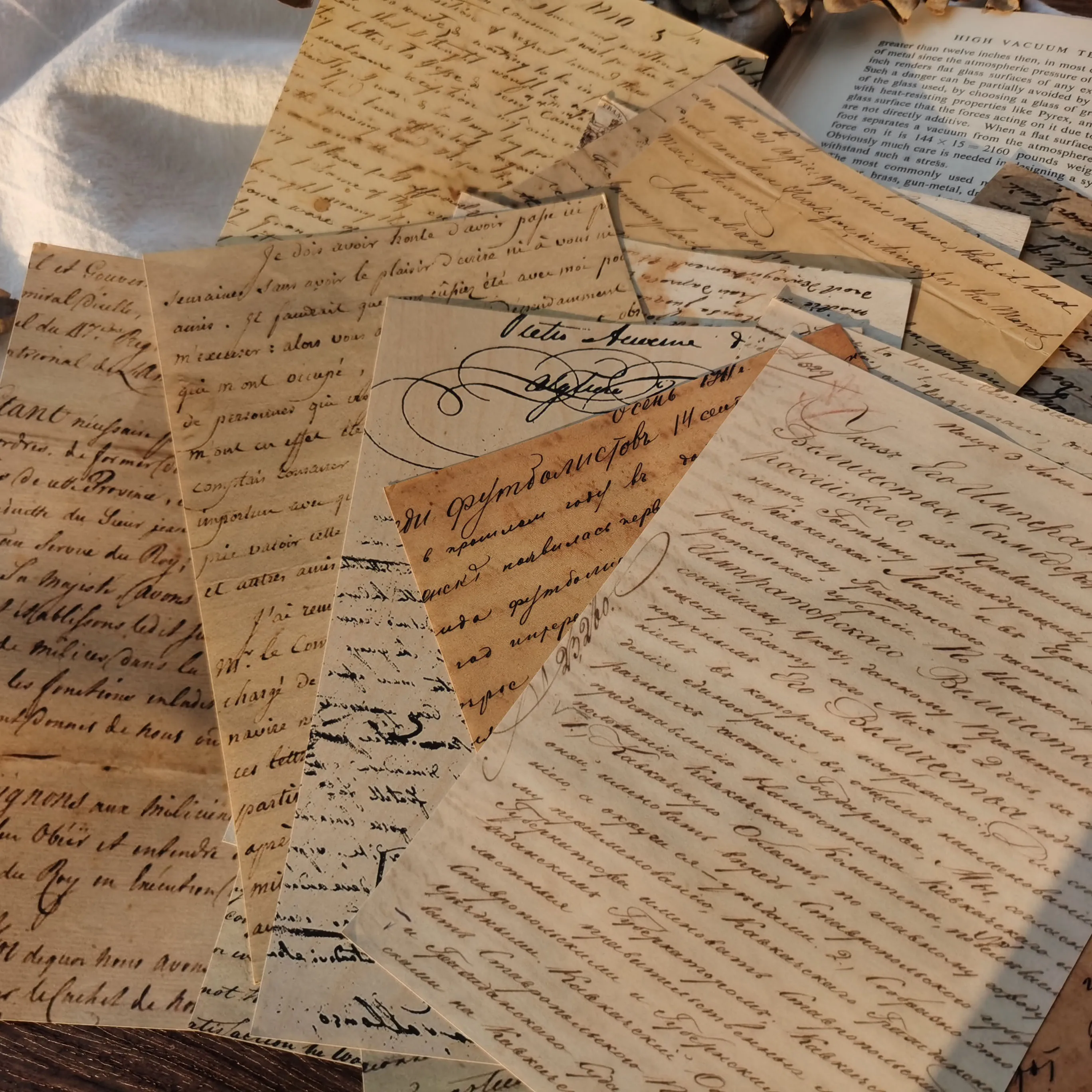 30pcs Handwritten Letters Vintage